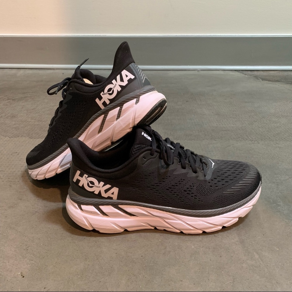 Hoka One One Clifton 7